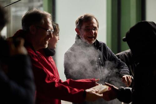 Erzbischof auf Canisibus-Tour durch Wien